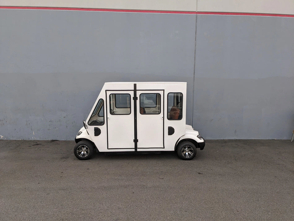 ACE-CRUISE-C40FS-4D Aluminum Cab for Cruise Car C40FS - front view.