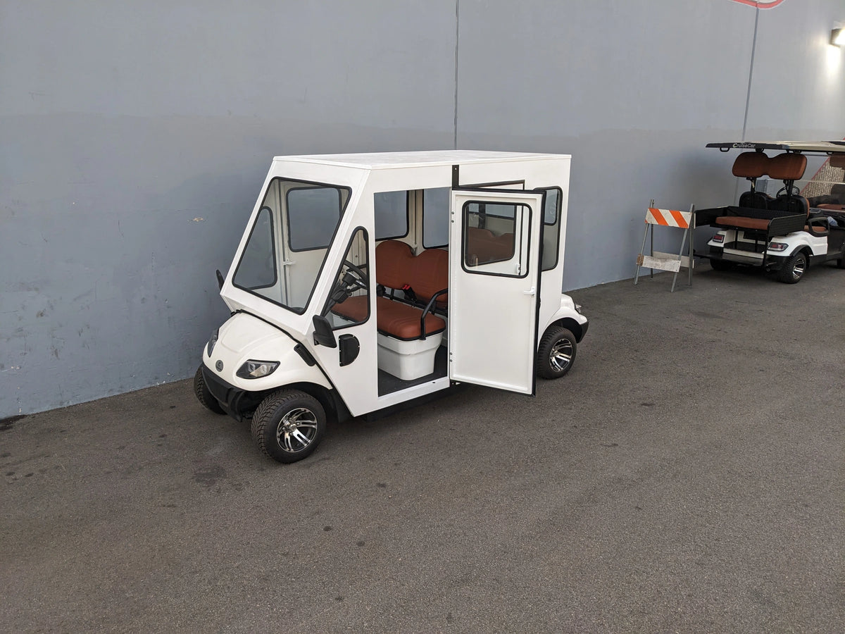 ACE-CRUISE-C40FS-4D Aluminum Cab for Cruise Car C40FS - interior view.