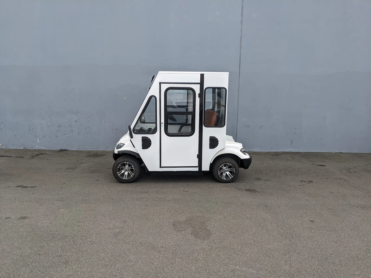 ACE-CRUISE-C20FS-2D Aluminum Cab for Cruise Car C20FS, front view.