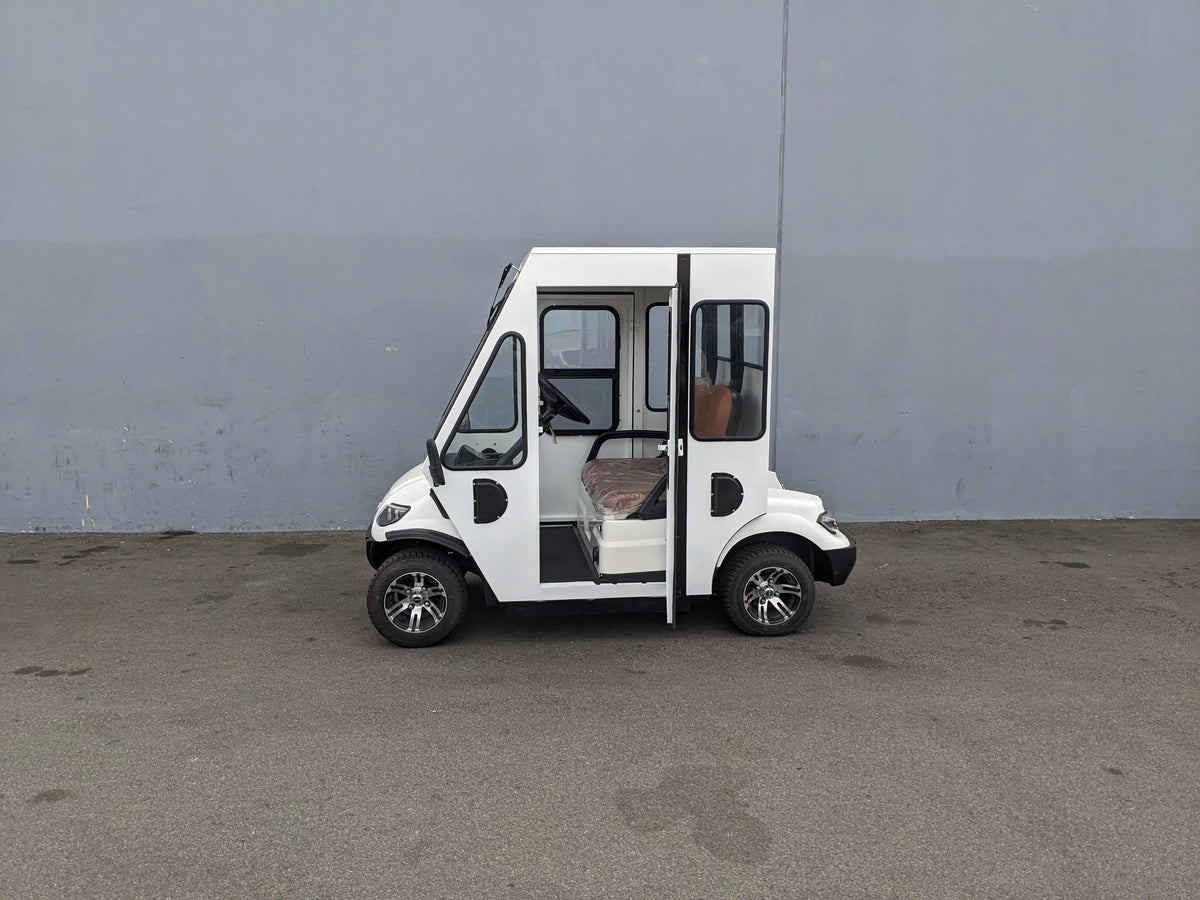 ACE-CRUISE-C20FS-2D Aluminum Cab for Cruise Car C20FS, interior view.